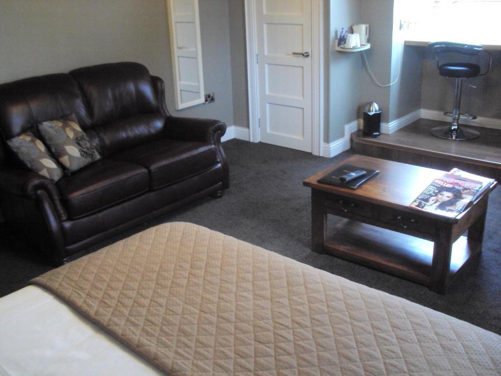 Causeway Lodge Bushmills Rum bild